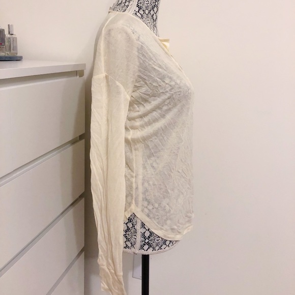 ARITZIA WILFRED Sheer Long Sleeve Blouse Tee - Picture 3 of 6